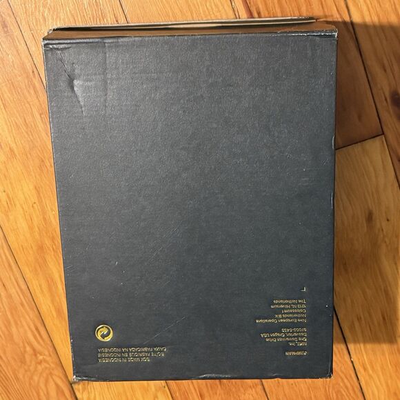 Never Warn Jordan 1 MID SE (PS) Size 3y White/industrial Blue-Sail - Picture 15 of 16